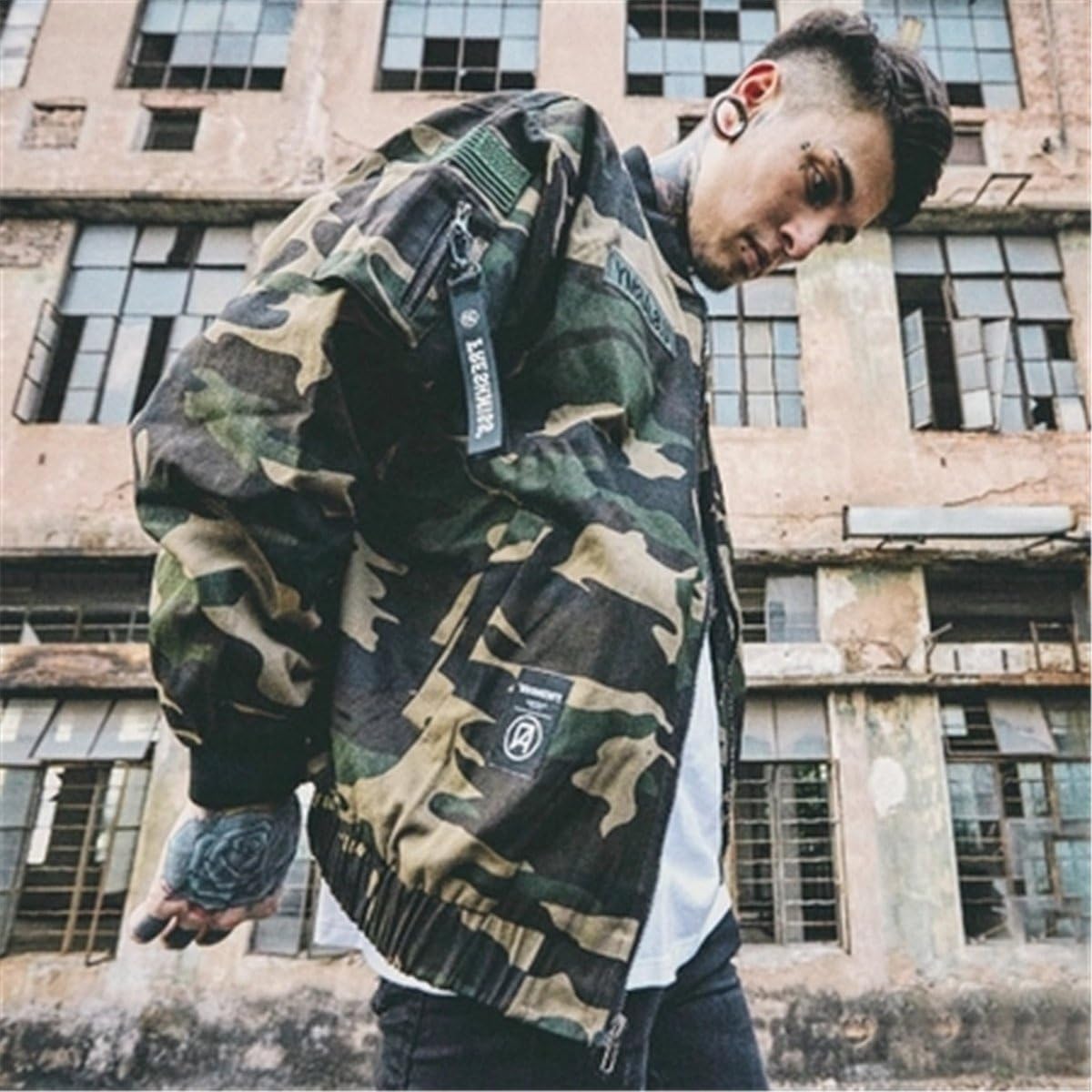 Amazon チエン チエン Qian Qian 防風 迷彩柄 カモフラ ブルゾン アウター ジャケット スタジャン マウンテンパーカー メンズ 迷彩柄ナイロン Ma 1ジャケット 秋春服 パーカー コート ジャケット 通販