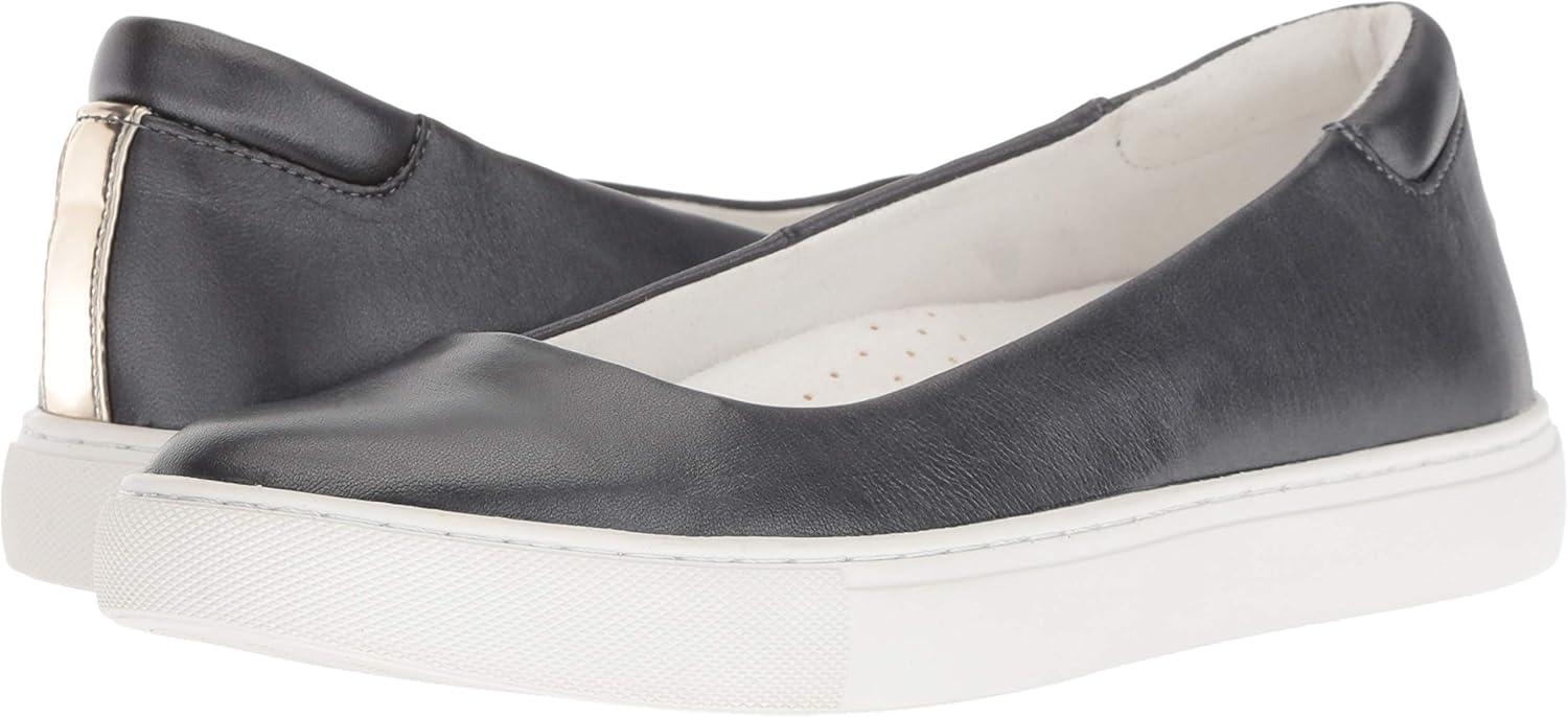 kenneth cole kassie slip on sneakers