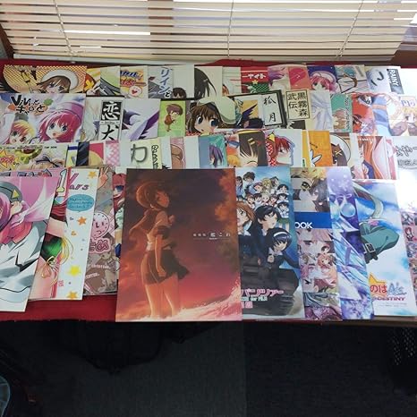 Amazon Co Jp N002魔法少女リリカルなのは艦隊これくしょんなど 50冊以上まとめ売り 雑誌付録ポスター下敷き等のおまけあります ホビー 通販