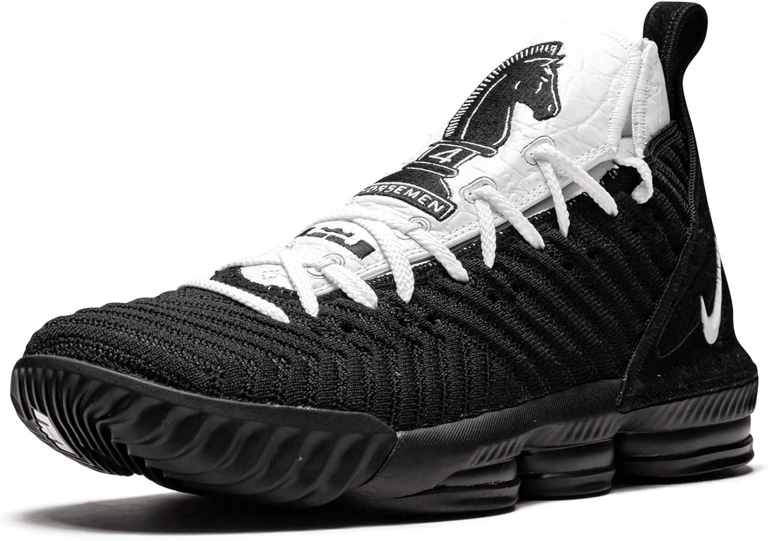 Venta \u003e lebron 16 blanco y negro \u003e en stock
