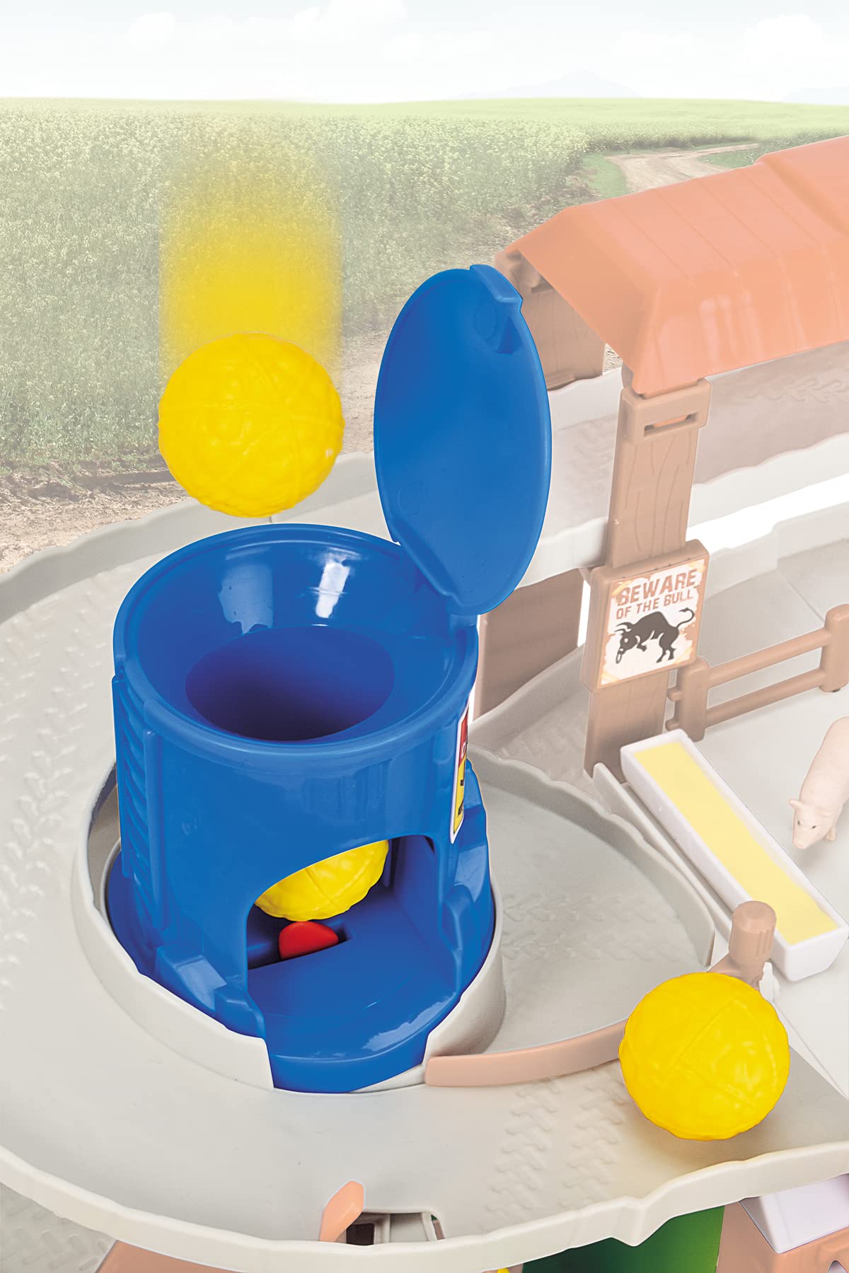Dickie Toys 203739003 Farm Adventure Parking, Garage, Play Set, Light & Sound, Lift, Includes Animals, Hay Balls, Trap Door, 2 Toy Cars, 18 x 52 x 22.5 cm, for Children from 3 Years
