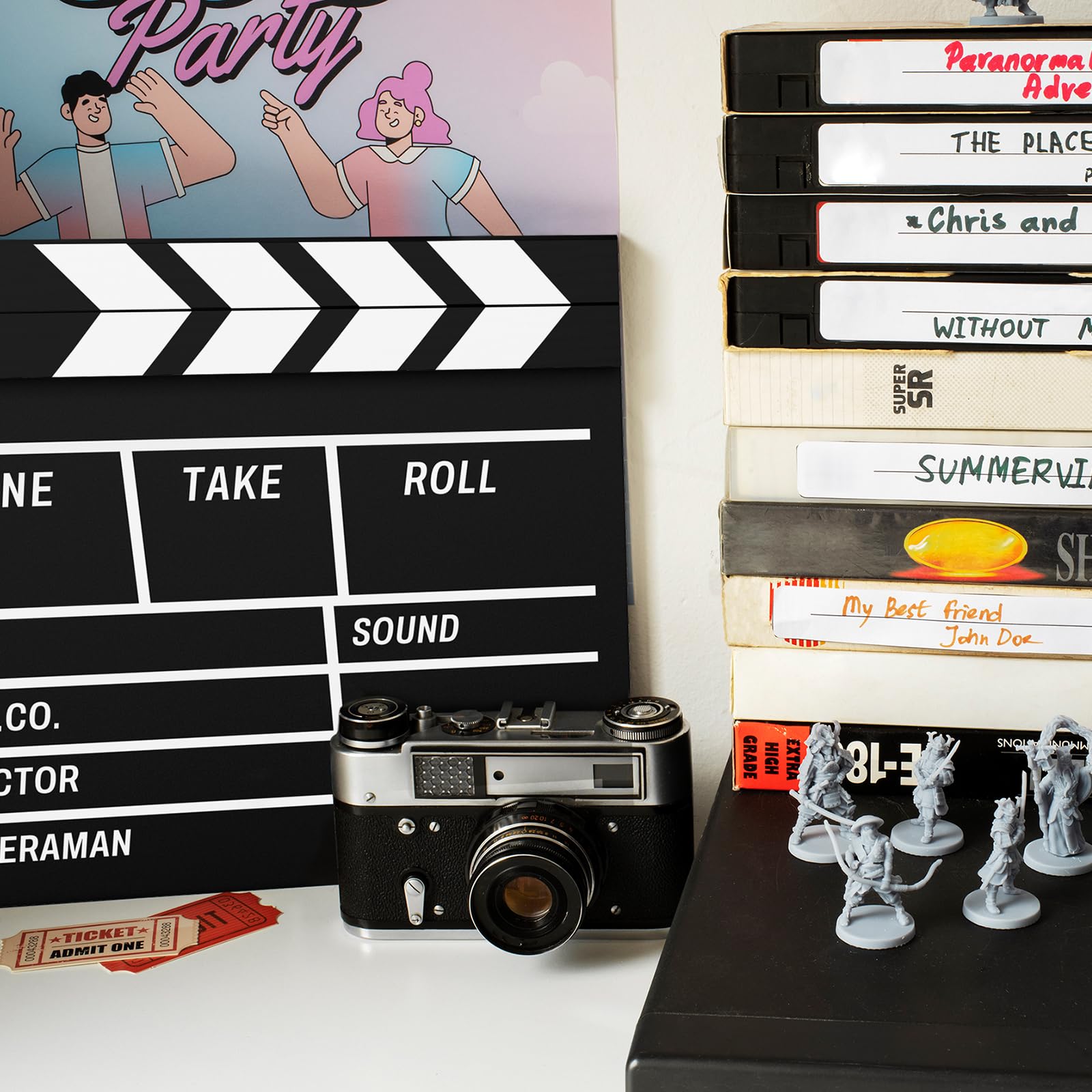 Movie Film Clapboard Hollywood Wooden-Clapper Board Directors Photography Studio Video TV Clapper Board with Erasable Pen Movie Theater Props Decor，Black Clap Board 10.5 X 11.7 inches (Black)