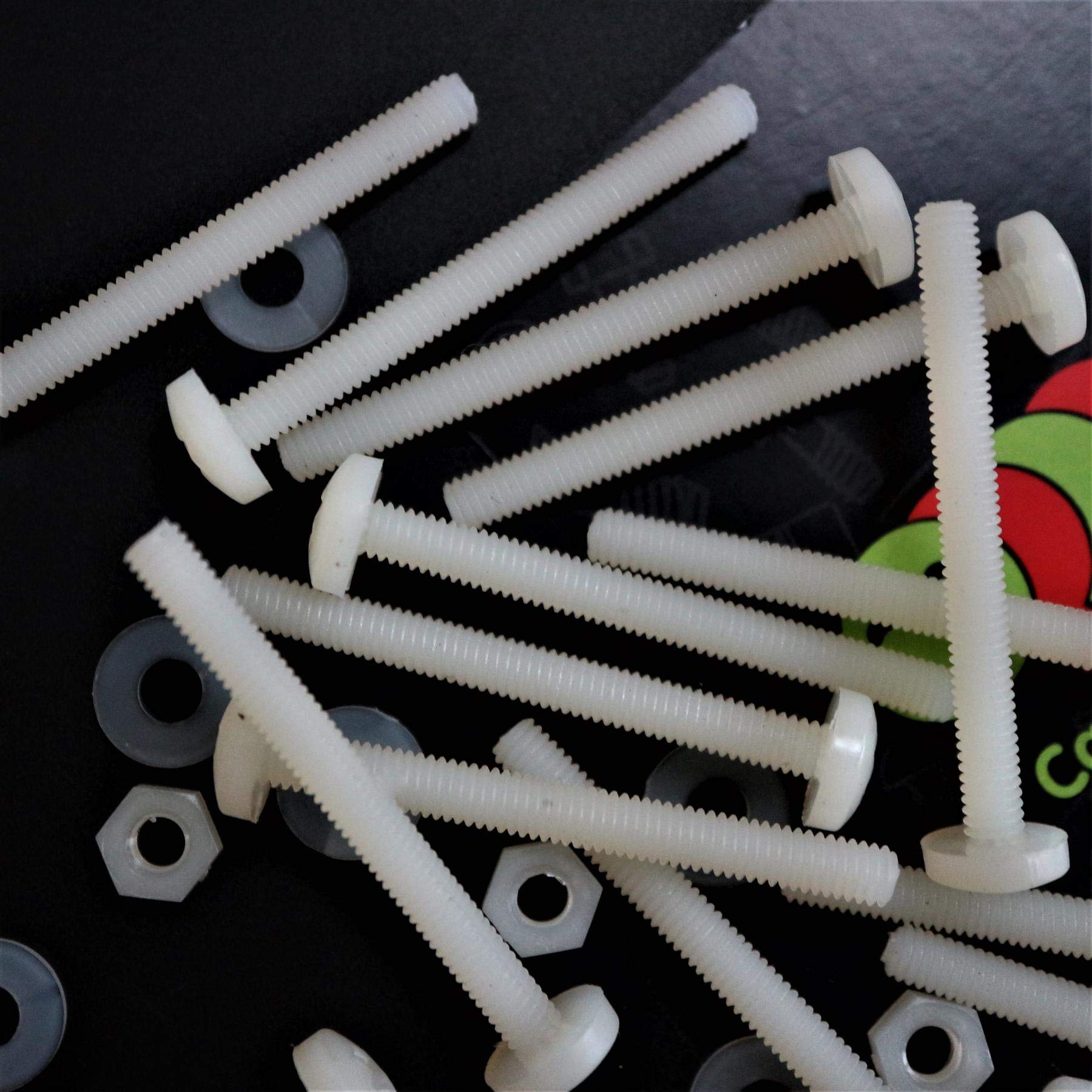 50 x Nylon Pan Head, Crosshead Plastic Machine Screws, M4 x 40mm, Plastic Bolts, Nuts & Washers