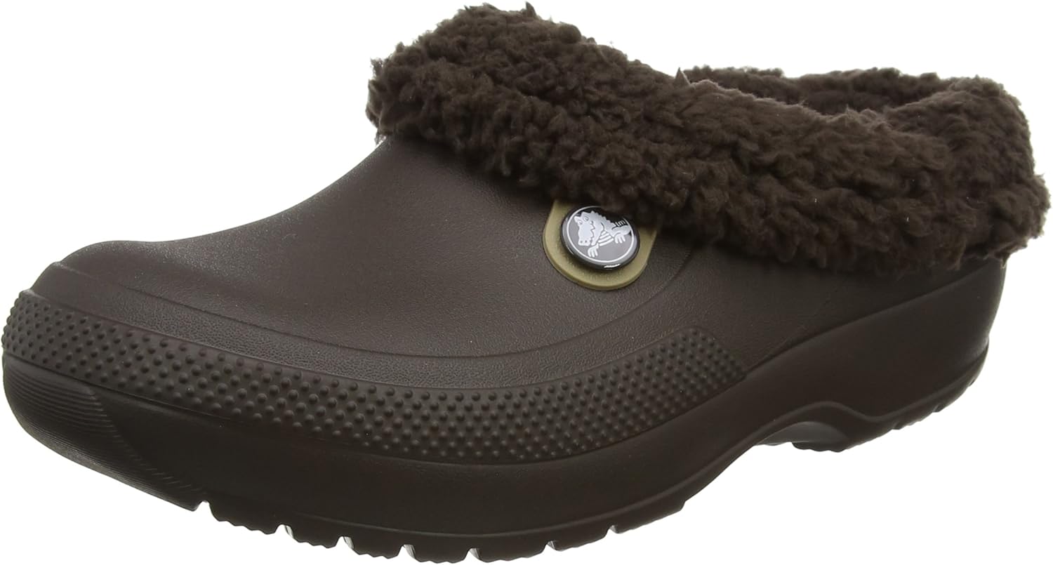 crocs classic blitzen iii clog