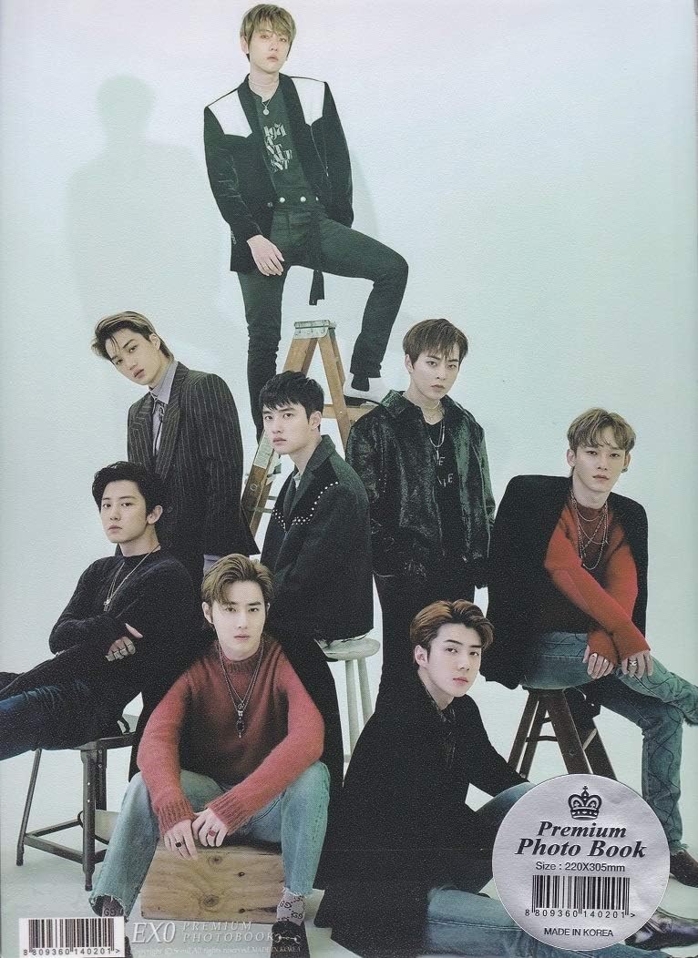Exo エクソ プレミアム写真集 大 韓国スホ ベクヒョン チャンヨル ディオ カイ セフン シウミン レイ チェン 韓国店より発送の為 お届けまでに約２週間 アイドル 芸能人グッズ 通販 Amazon
