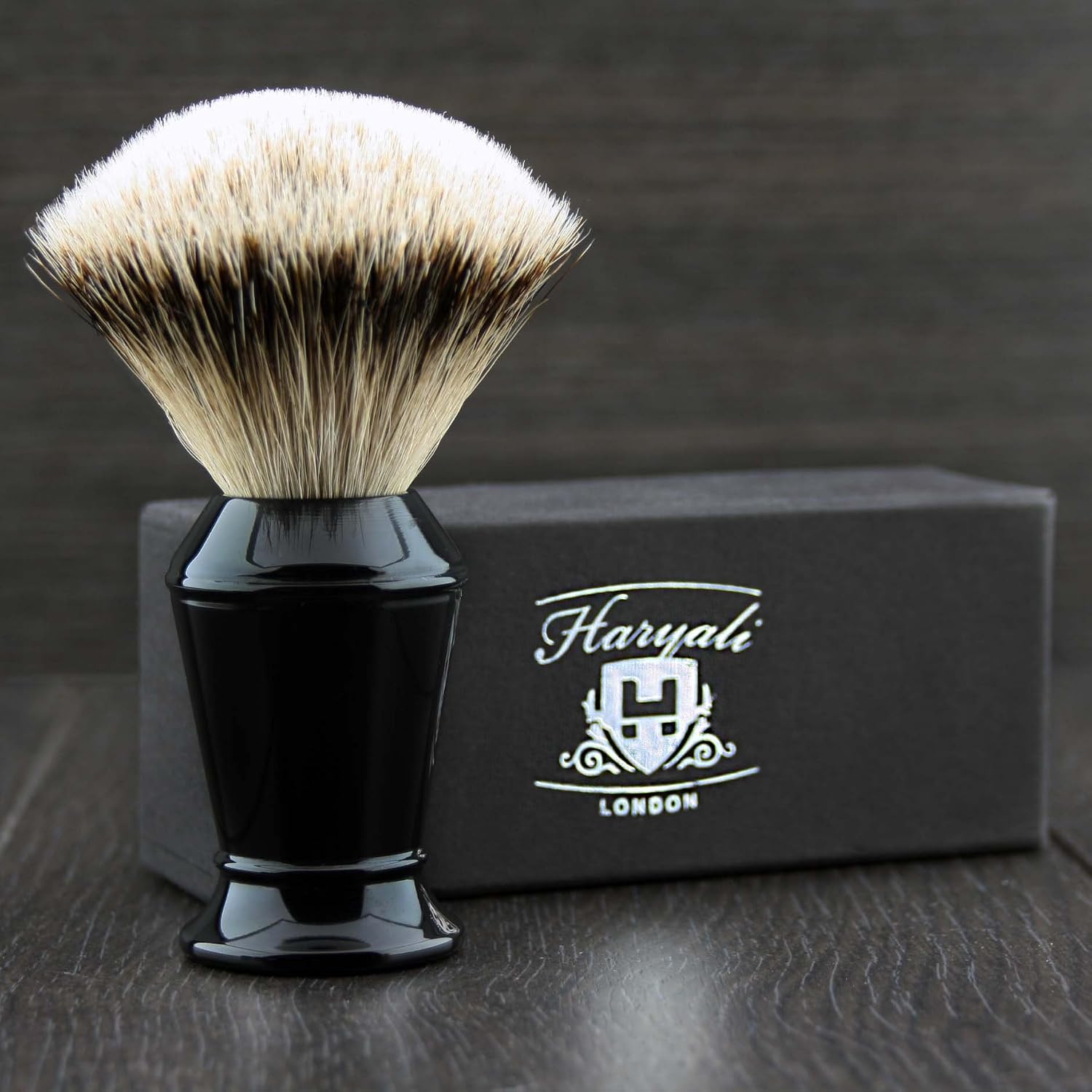 Silver Tip Badger Hair Shaving Brush in Black Handle. Easy to maintain Hair.
