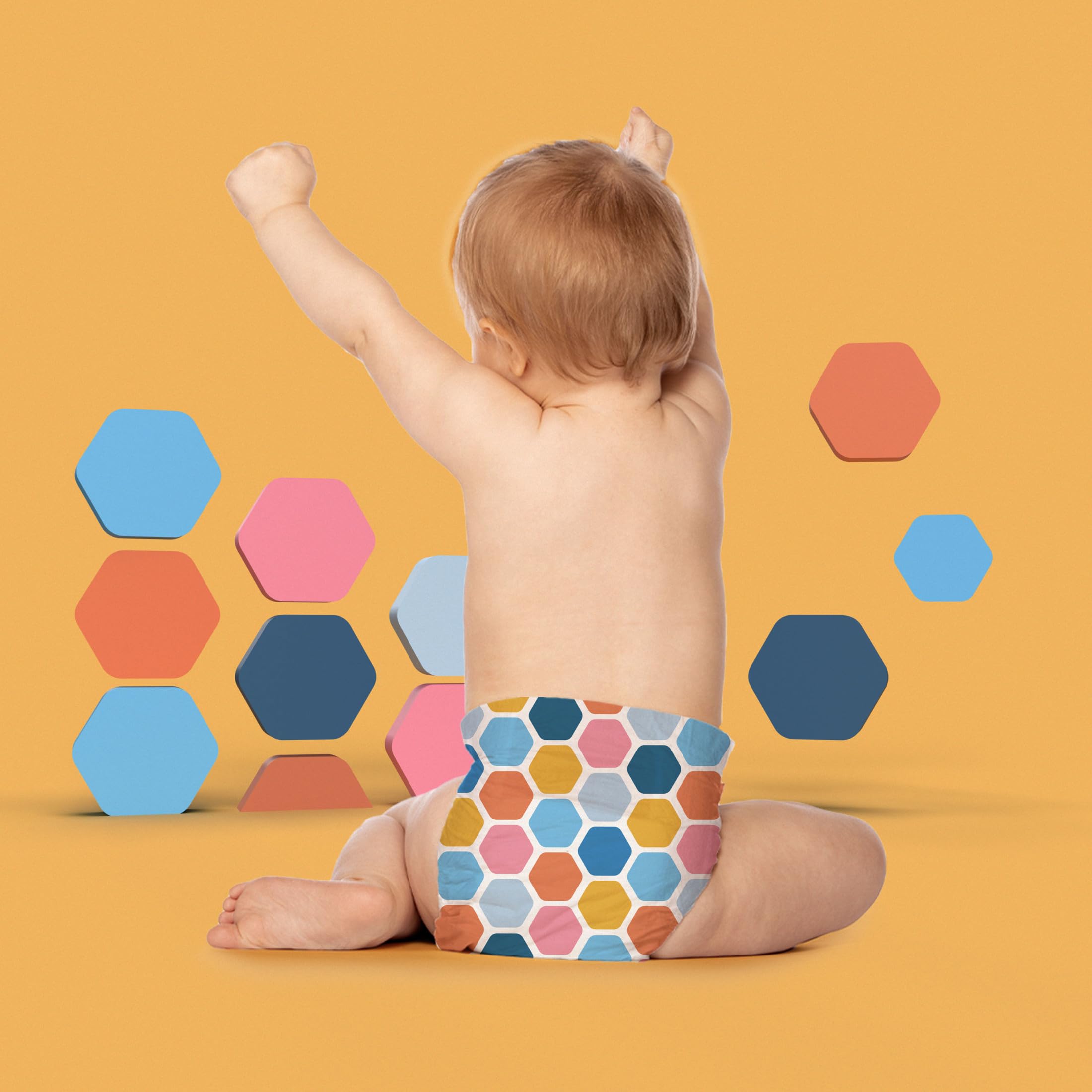 Hello Bello Premium Diapers Size 4 (22-37lbs), Busy Bees & Hive Five Designs, 58ct Club Box