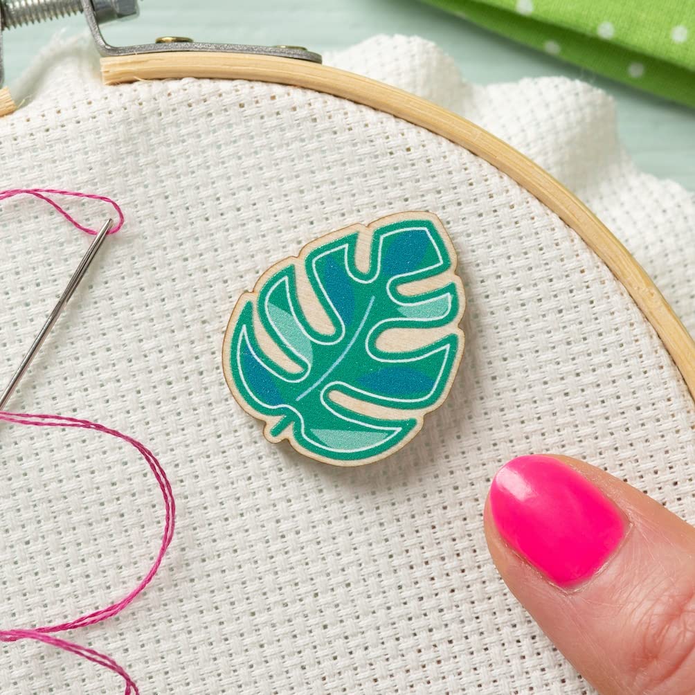 Hawthorn Handmade Monstera Leaf Needle Minder for Cross Stitch, Embroidery, Sewing & Needlework Accessories. Magnetic Needle Holder, Wooden Stitching Accessory for Holding Needles - Leaf Design.