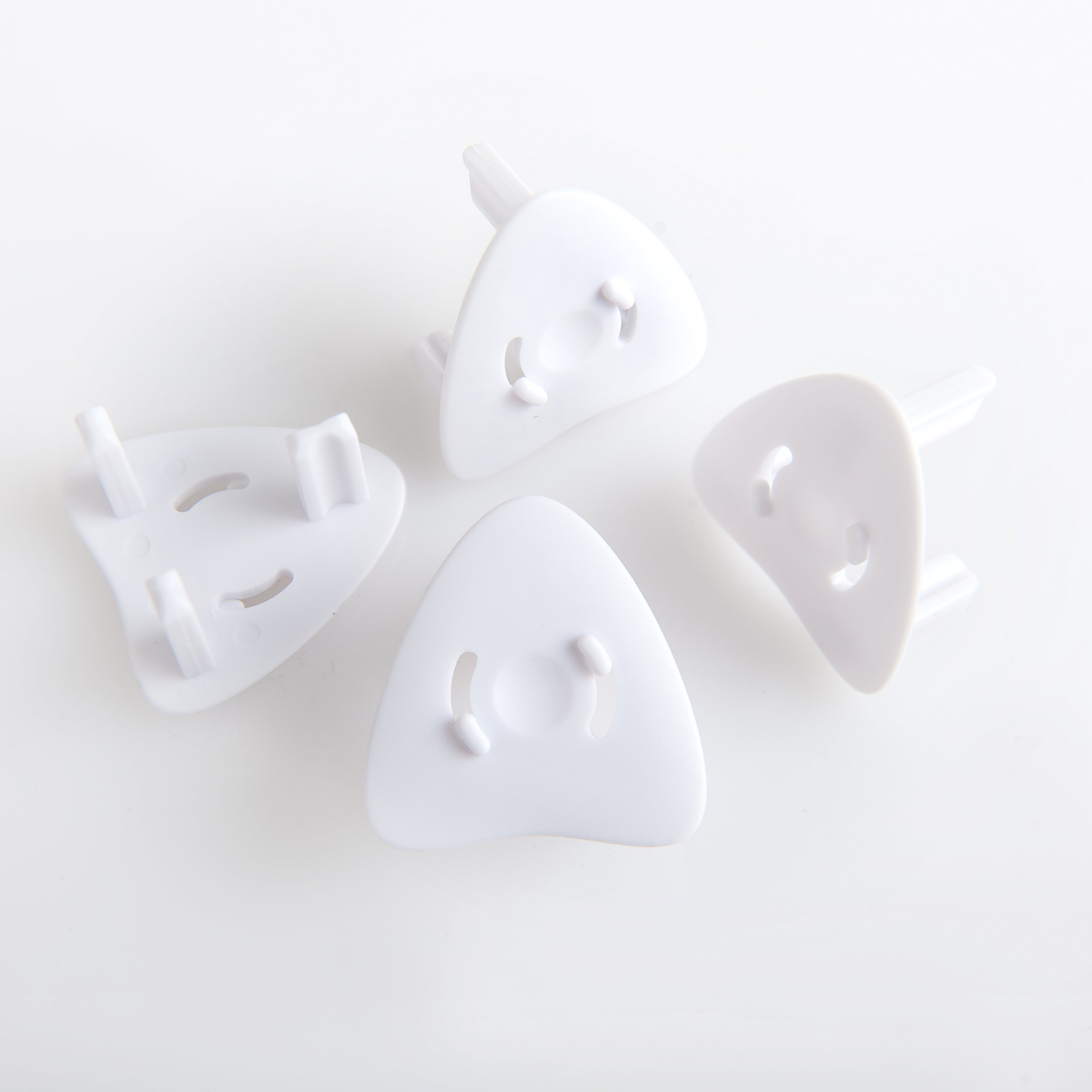 hauck Plug Me - 20 Pack Plug Socket Covers for UK, Child Baby Plug Protectors Guards