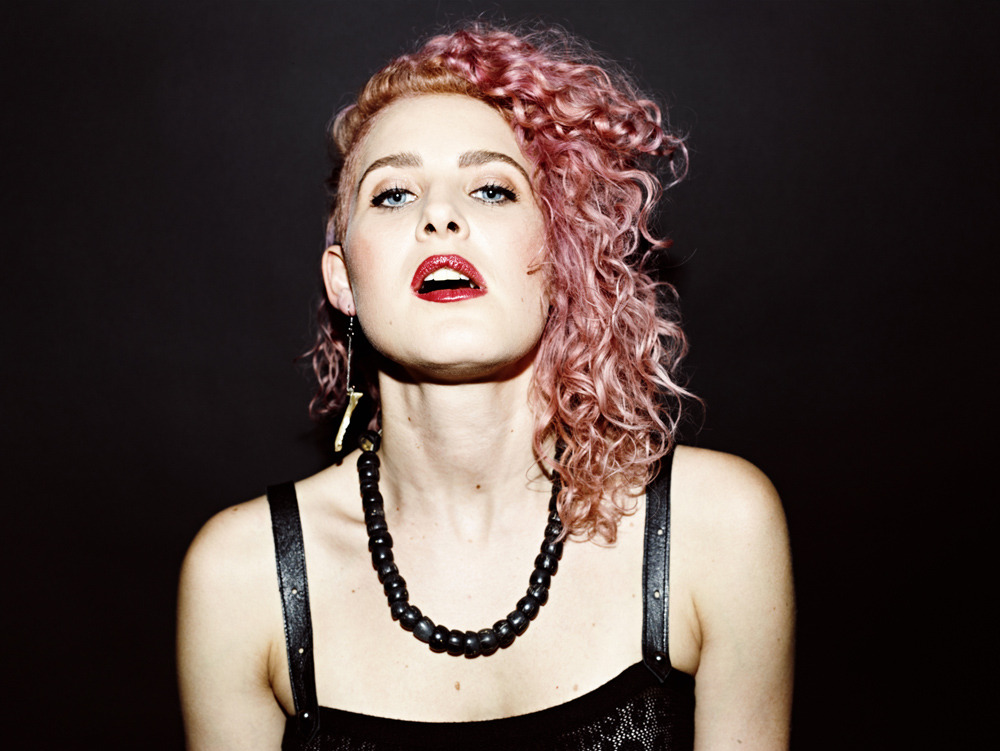 SKIP&DIE bei Amazon Music