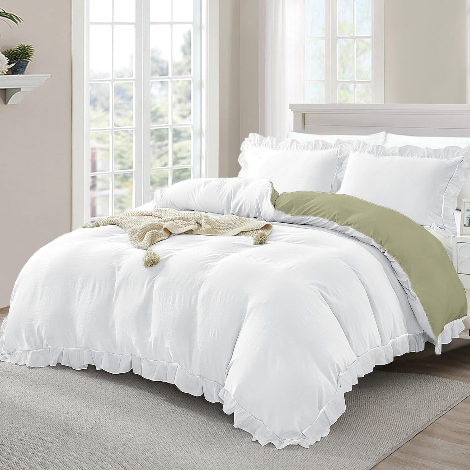 3 Pieces Green White Ruffle Frills Design Bedding Sets for All Seasons Double Soft Microfiber Duvet Cover with Zipper Closure 200 x 200 cm — image 1