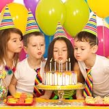 URAQT Birthday Candles 24 Pcs Metallic Holders 5.1in Cake Candles view 5