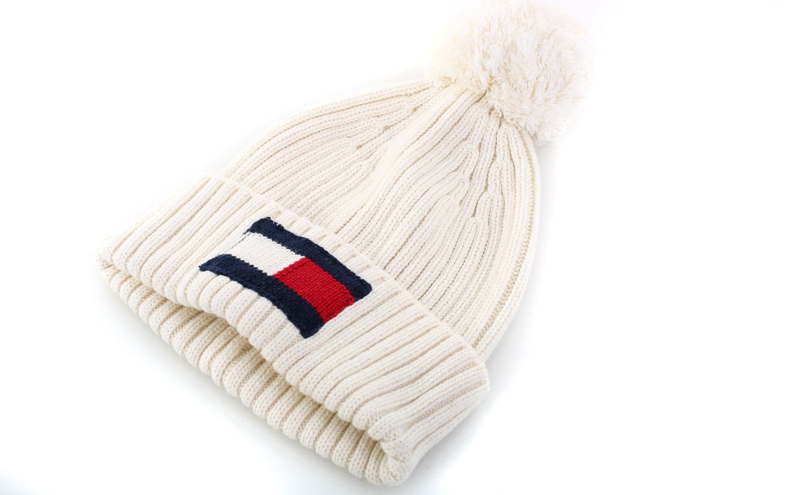 bobble hat tommy hilfiger