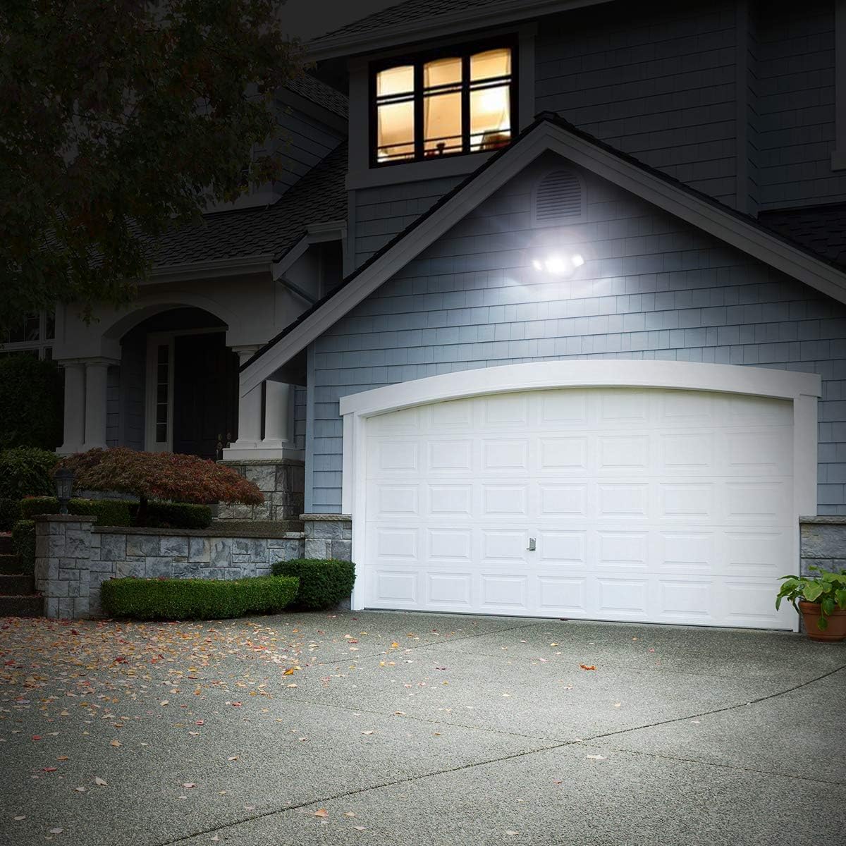 Onforu 50W LED Security Light, 5000LM Super Bright Outdoor Flood Light Fixture with 3 Adjustable Heads, IP65 Waterproof, 5000K White Wall Mount Security Light for Eave, Yard, Exterior Garden, Porch - - 