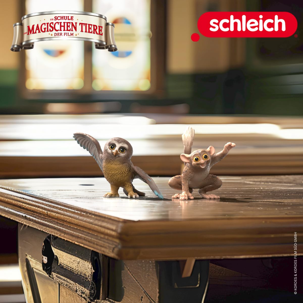 schleich DIE Schule DER MAGISCHEN Tiere | Fitzgeraldo 14952 | Tierfigur Koboldmaki | detailgetreue Sammelfiguren | tolles Geschenk für Kinder & Sammler | Spielfigur ab 3 Jahren | 7 x 5 x 6 cm 8