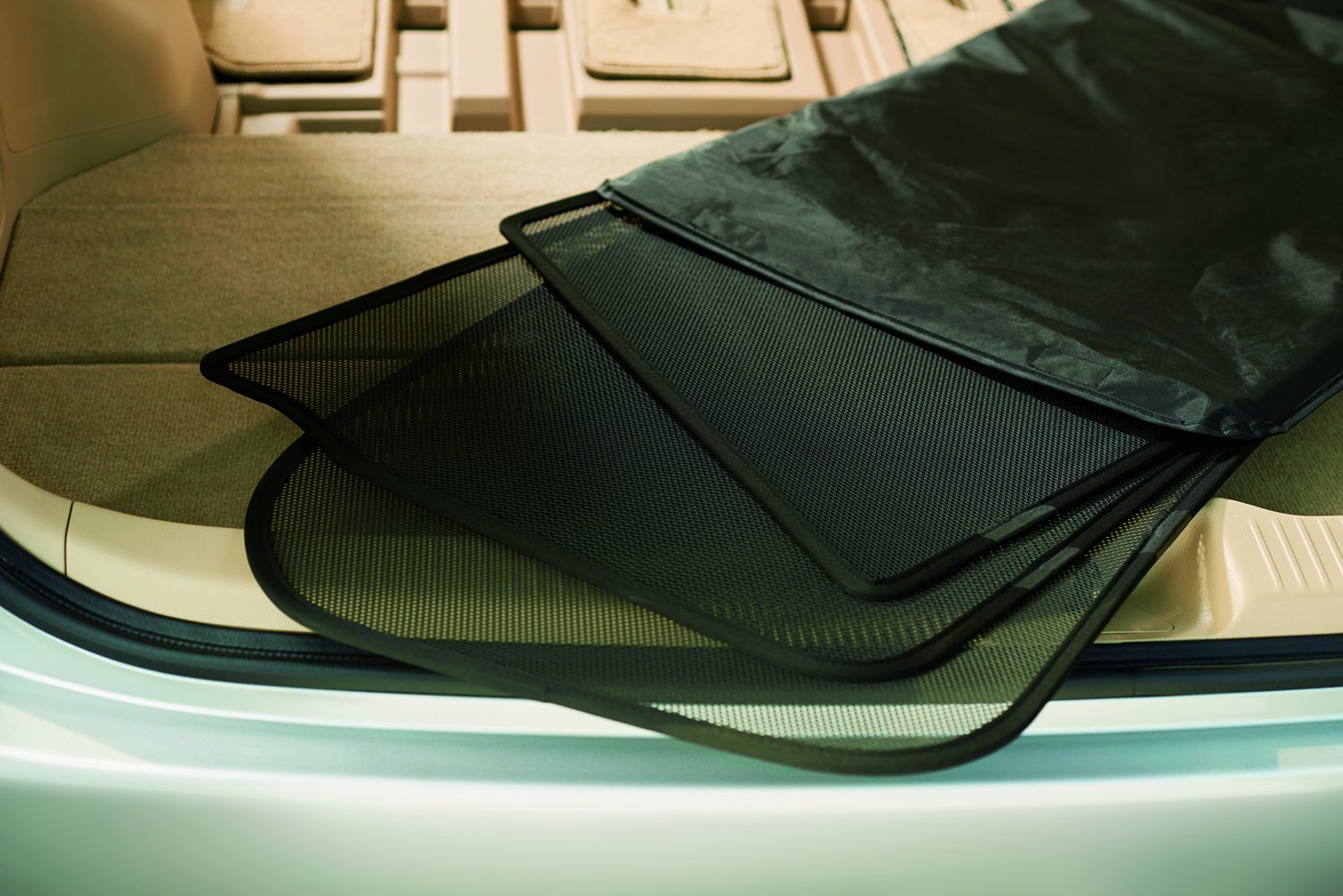 Side Window Sunshades 3D MAXpider S1PO0101 Soltect Side Window Custom