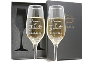 Custom Champagne Flutes Set - Wedding Gift Champagne Glasses - Personalized Bride & Groom Champagne Flutes - Mr & Mrs - Set o