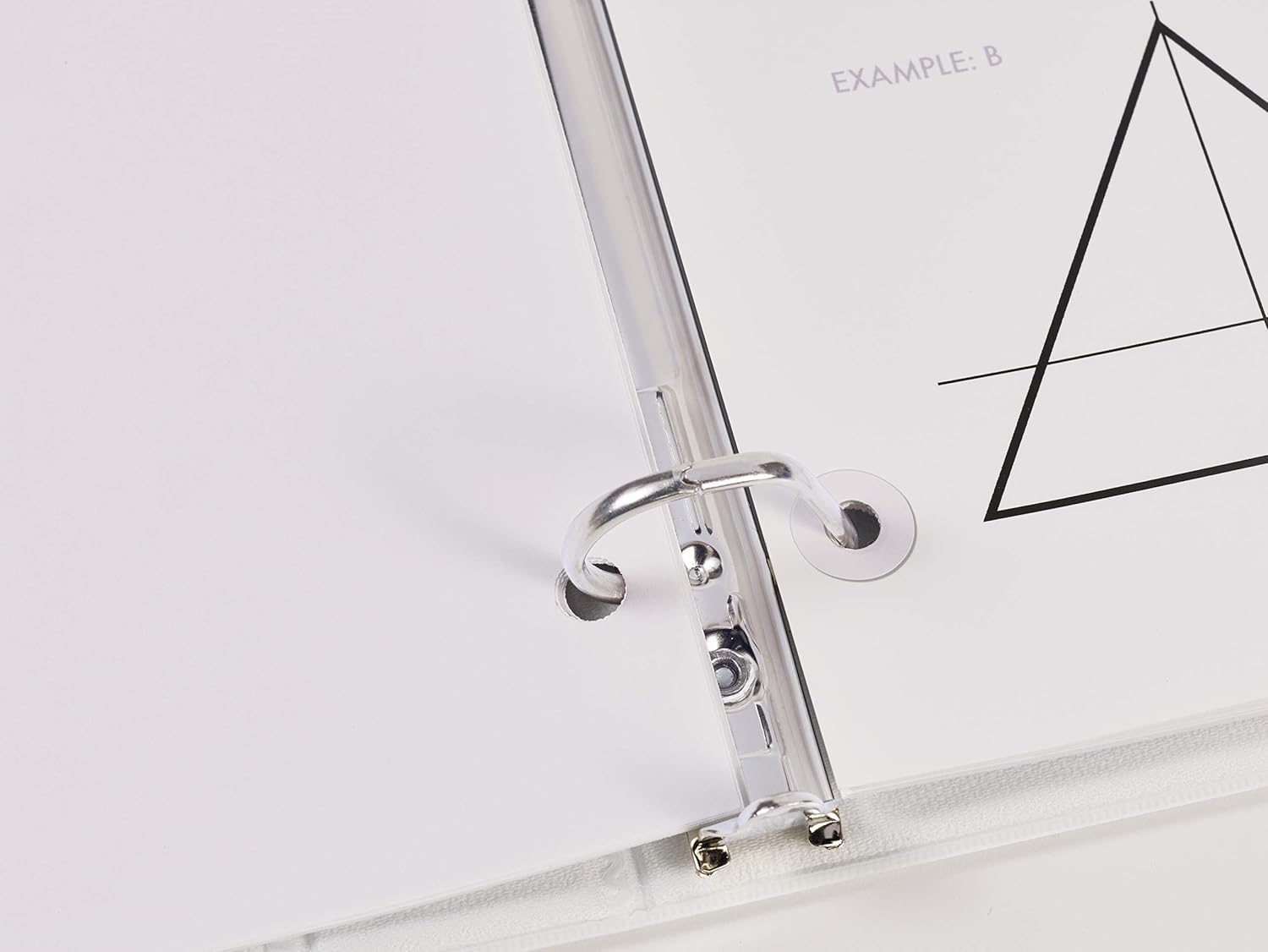 AVERY White Self-Adhesive Reinforcement Labels, 1/4 Round, 560 Labels(06734) : Paper Reinforcements : Office Products