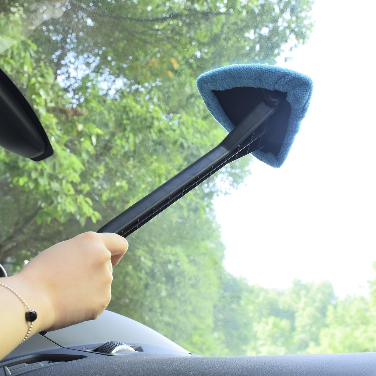 DEDC Car Windshield Cleaner Wipe Tool from Inside Window Glass Cleaning Tool for Home Bedroom with Long Handle Blue (1PC Windshield Cleaner): Automotive