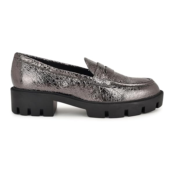 NINE WEST WOMEN’S MAIBEL LOAFER, PEWTER 060, 7.5
