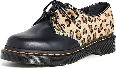 dr martens 1461 virginia review