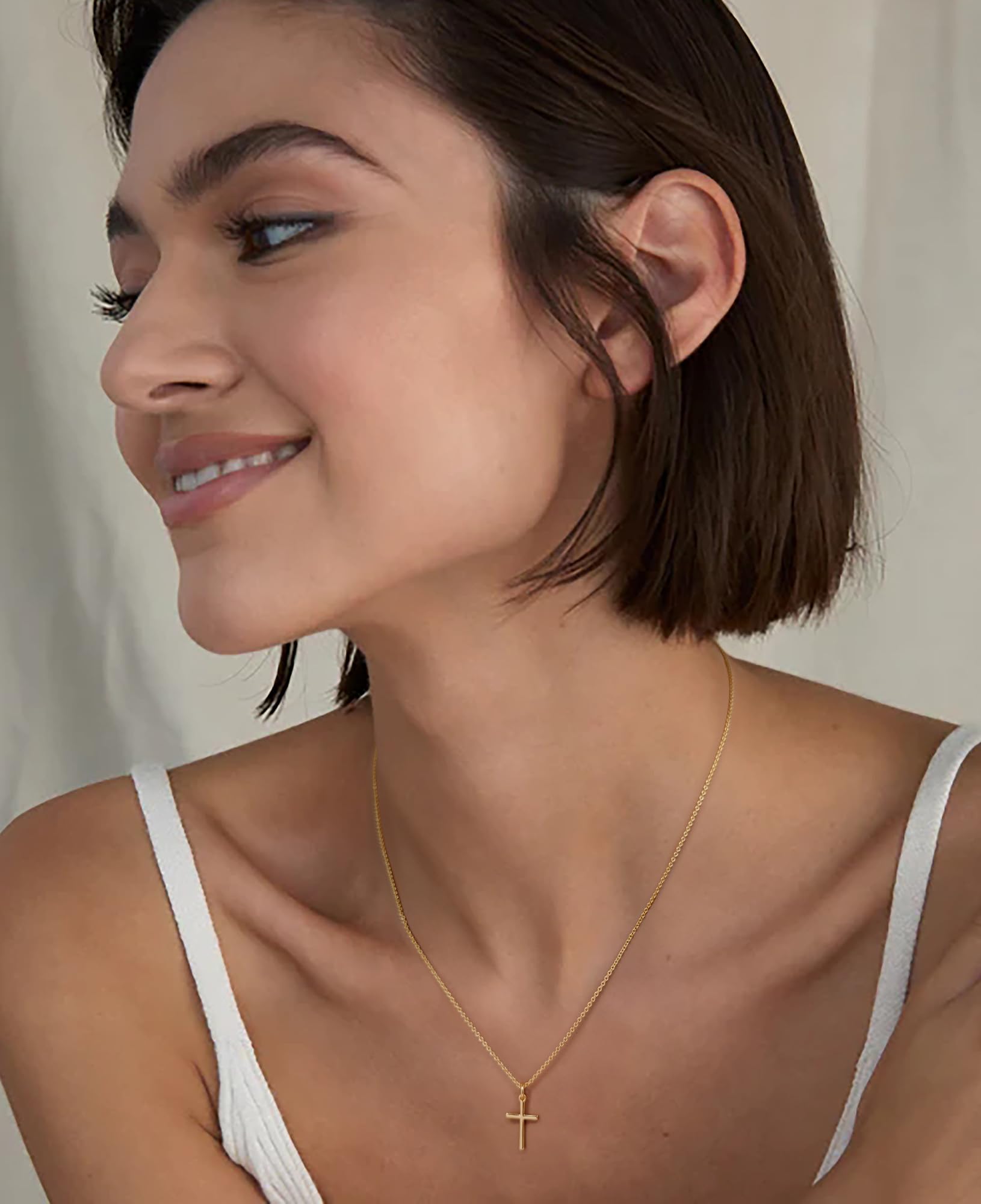 AMELINE 14K Gold Cross Necklaces for Women Gold Cross Chain Minimalist Pendant Small Necklace for Women Jewelry