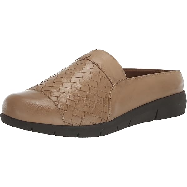 Amazon.com | SoftWalk Womens San Marcos Tooling Black 5 M (B