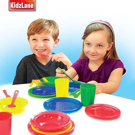 kids play dishes