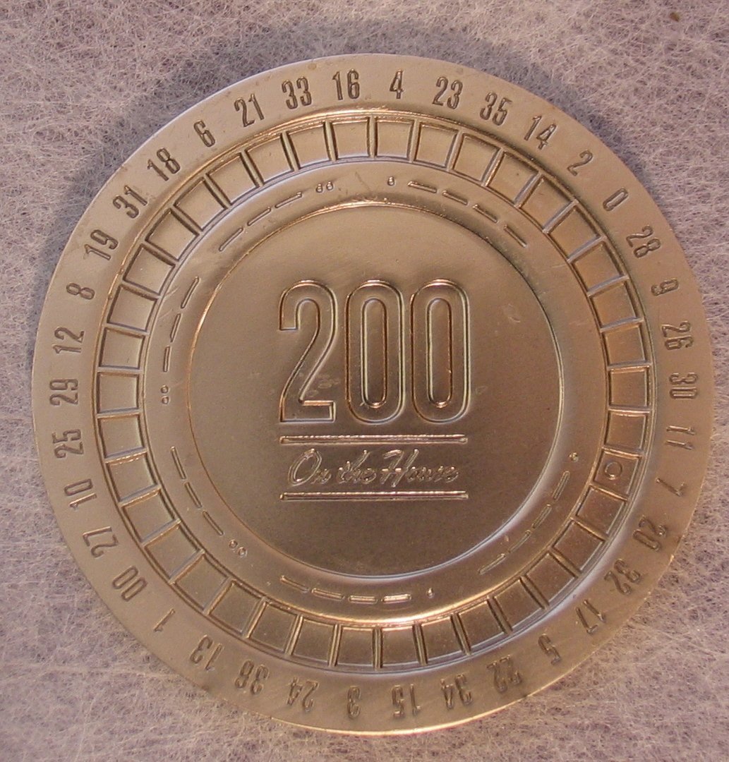 Fallout New Vegas Lucky 38 Platinum Chip Amazon.co.uk Sports & Outdoors