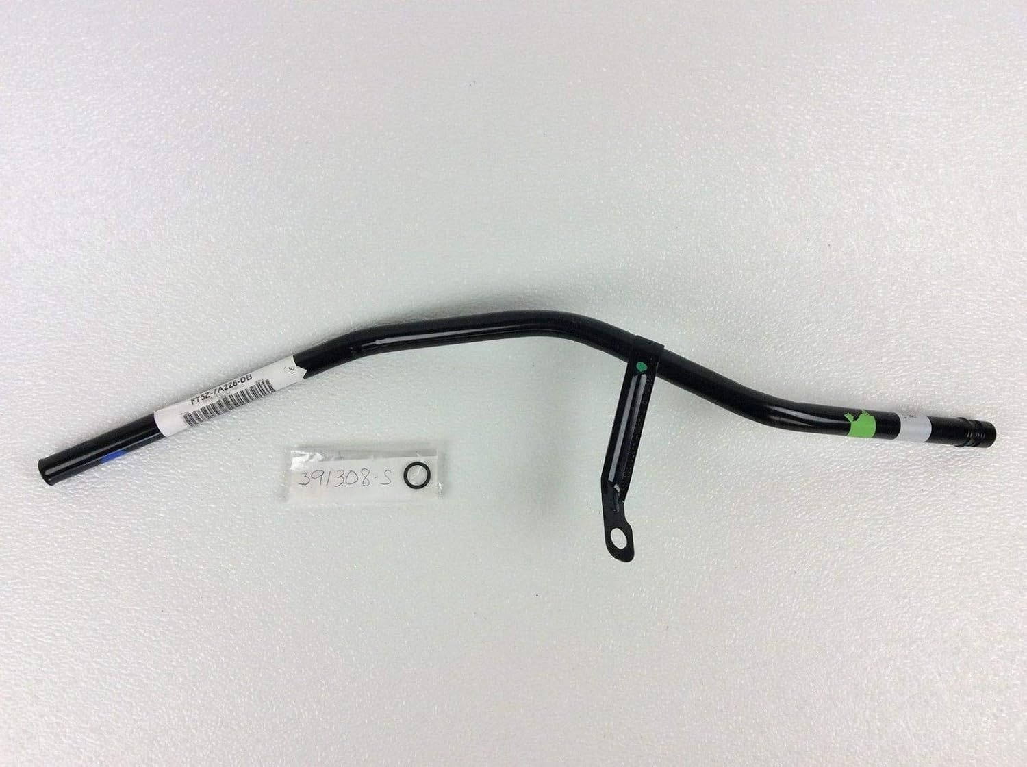 Amazon Com For 1997 2004 Ford F 150 F 250 Automatic Transmission 4r70w Fluid Filler Dipstick Tube Automotive