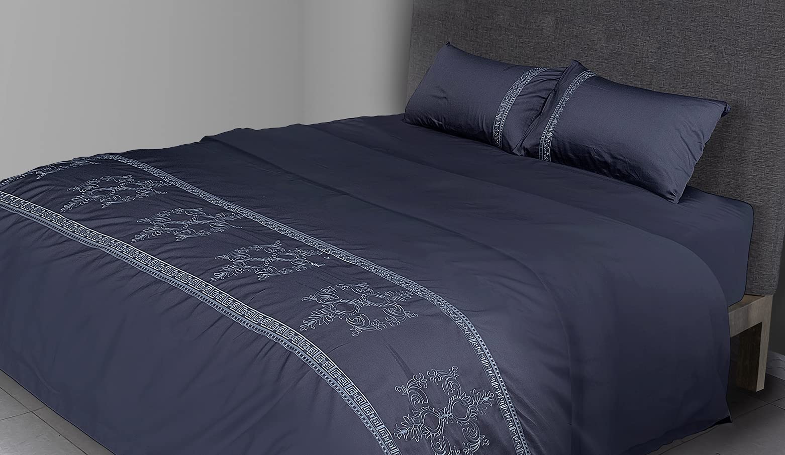 FLAX LINEN 4-Piece Super King Duvet Set, Ancient Modern Collection, 400 TC Long Staple Organic Egyptian Cotton Bedding, Includes 1 Duvet Cover + 1 Fitted Sheet + 2 Pillowcases, Charcoal