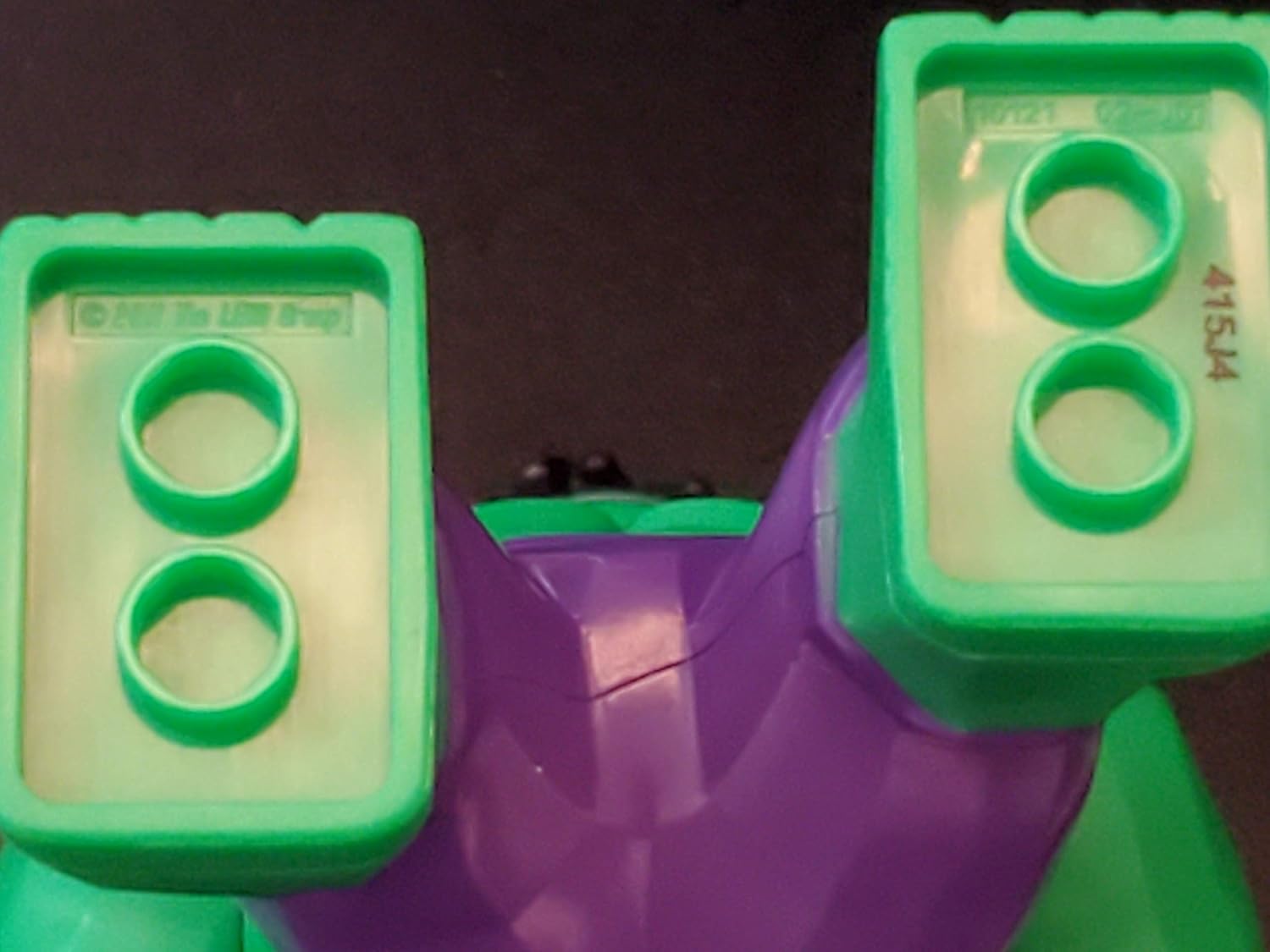 LEGO Marvel Avengers Super Heroes Minfigure - Hulk with Purple Pants (2014) by Marvel - Image 4