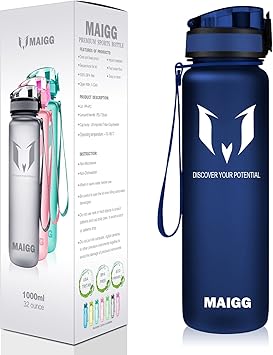 Amazon Co Jp 水筒 スクイズボトル 水筒プラスチック ドリンク 1000ml 直飲み おしゃれ アウトドア 子供 スポーツウォーター 自転車 登山 ヨガ用 紺碧 1000ml スポーツ アウトドア