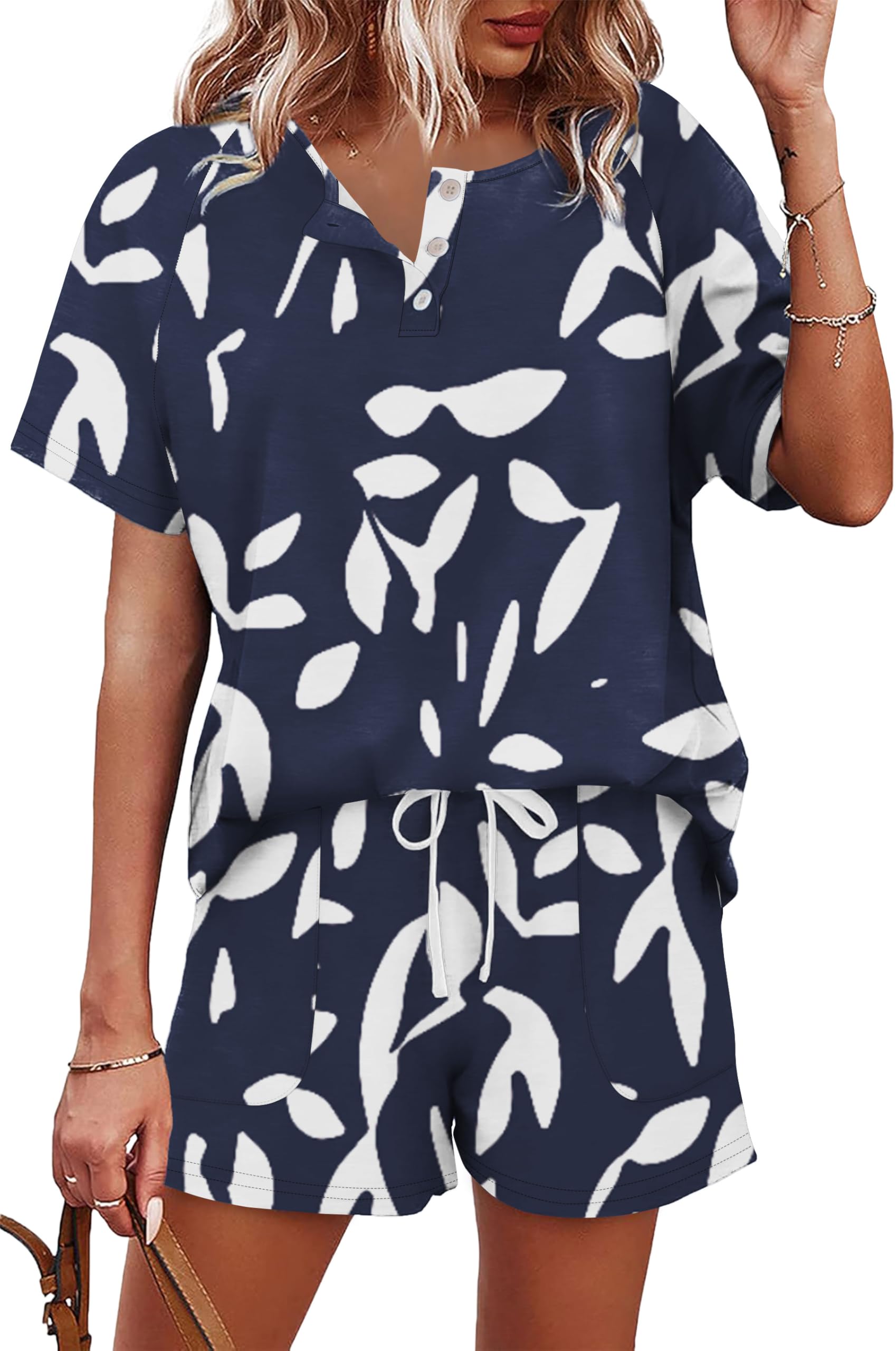 Photo 1 of (large) (used/fair) WIHOLL Two Piece Sets For Women Summer Shorts Set Loungewear Casual Jogging Suits Hawaiian Vacation Date Outfits 2025 Clothes Floral Blue L