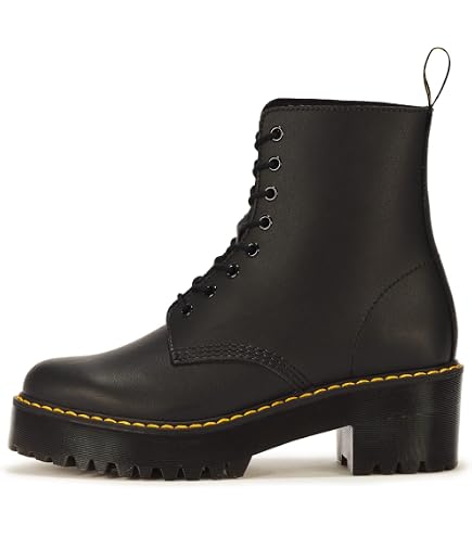 Amazon.com: Dr. Martens Unisex Adult Jadon Low Brogue Lace Up