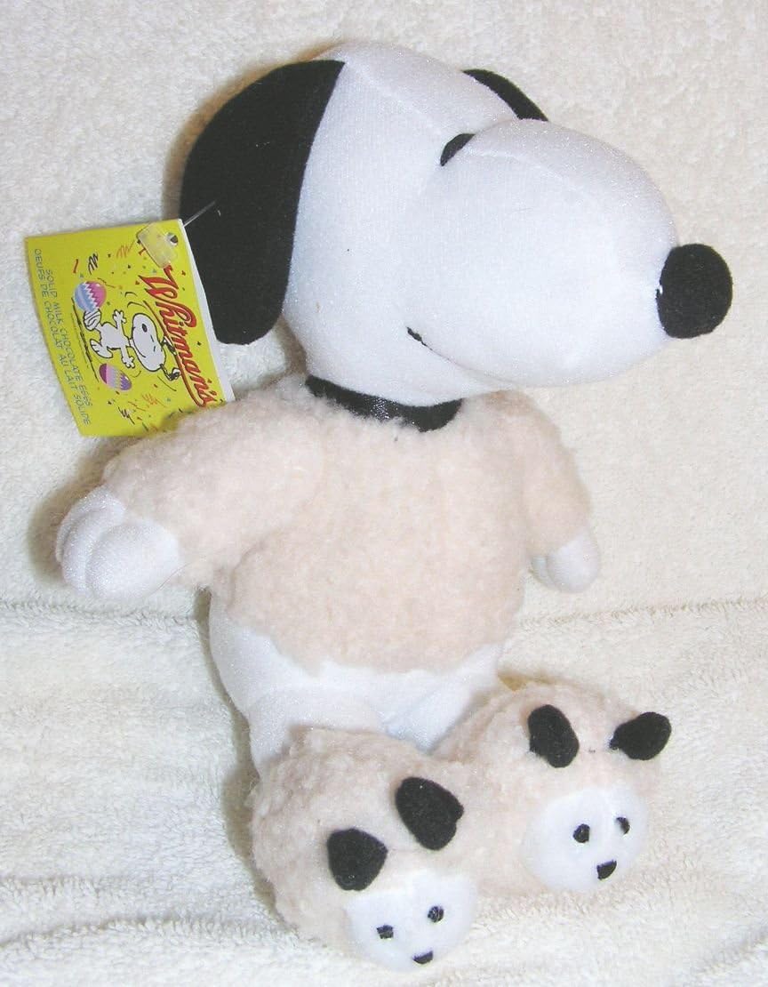 giant stuffed snoopy
