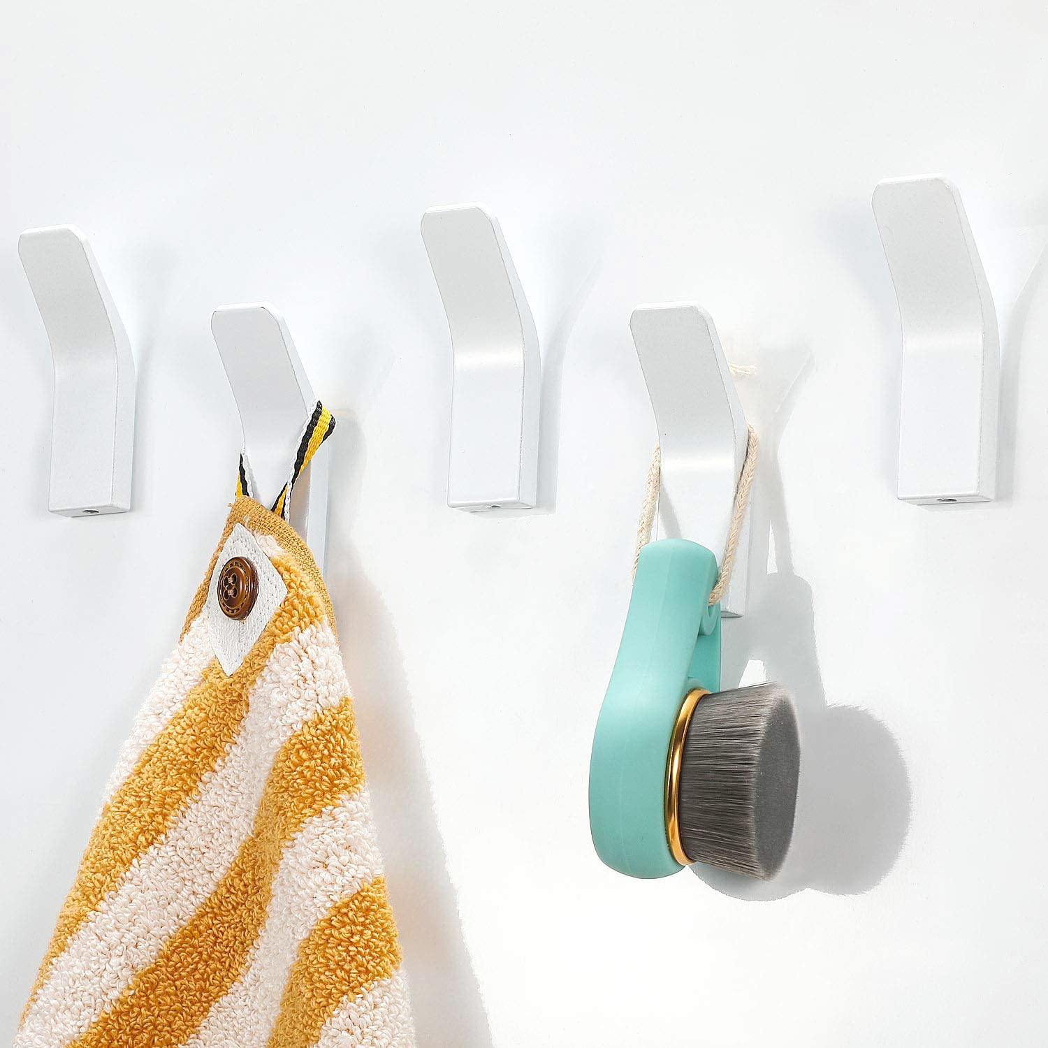 quancifang Towel Holder without Drilling Towel Hooks, Pack of 5 Coat Hooks Wall, Stainless Steel Wall Hooks, Coat Hooks, Rustproof Hooks, Bathroom Toilet Towel Holder, Kitchen Door, Office, Coat