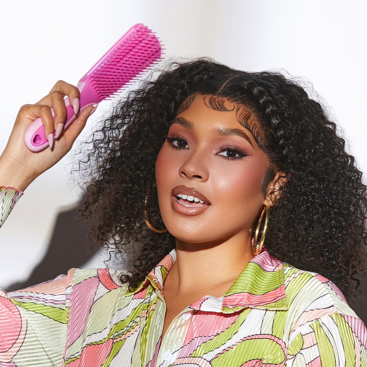 KISS Colors & Care Glide & Define Detangler 9-Row Non-Slip Brush, Large, Pink- For thick and curly hair, Tangle-No, Smooth, Sleek Results, Anti-Static, Sturdy & Non-Slip Grip, Multi Uses