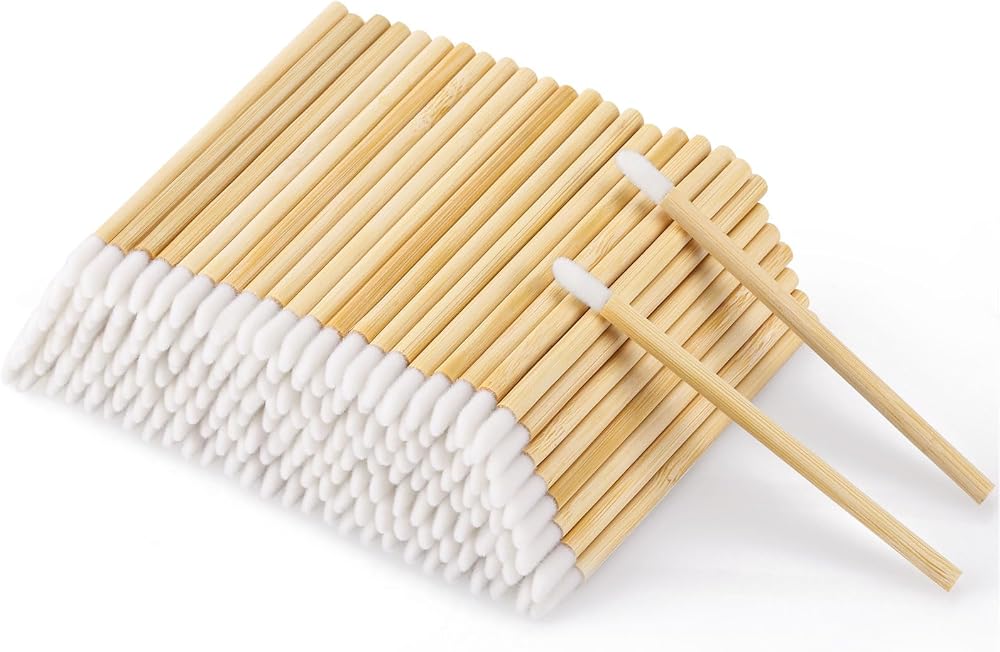 200pcs Disposable Bamboo Handle Lip Brushes Lipstick Lip Gloss Wands Applicator Makeup Tool