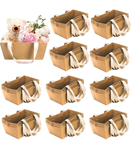 Photo Libre De Droit De Boîte En Carton Ouverte Avec Papier Déchiqueté Décoratif Pour Le Cadeau