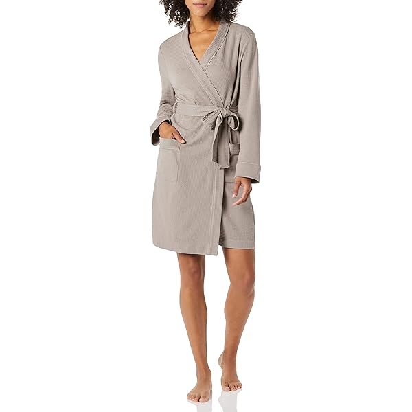 Amazon.com: Amazon Essentials Women's Lightweight Waffle Full-Length Bath Robe with Pockets (Available in Plus Size), Pale Pink, X-Small : Clothing, Shoes & Jewelry Amazon.com: Amazon Essentials Women's Lightweight Waffle Full-Length Bath Robe with Pockets (Available in Plus Size), Pale Pink, X-Small : Clothing, Shoes & Jewelry