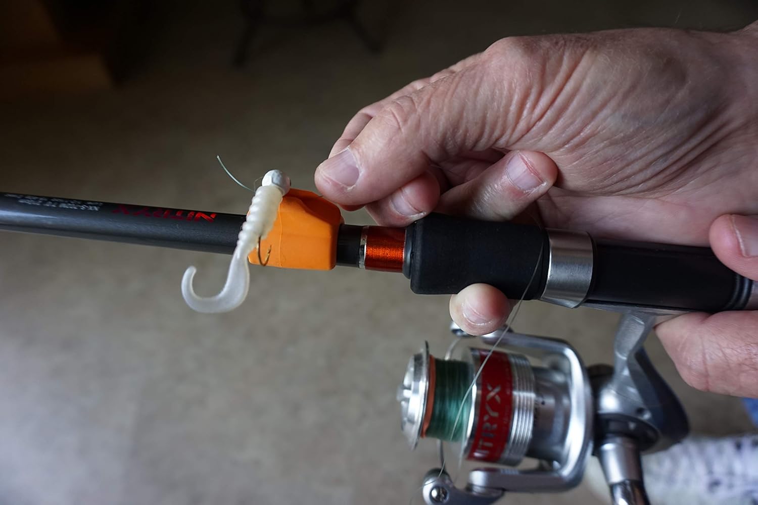 fishing rod line threader