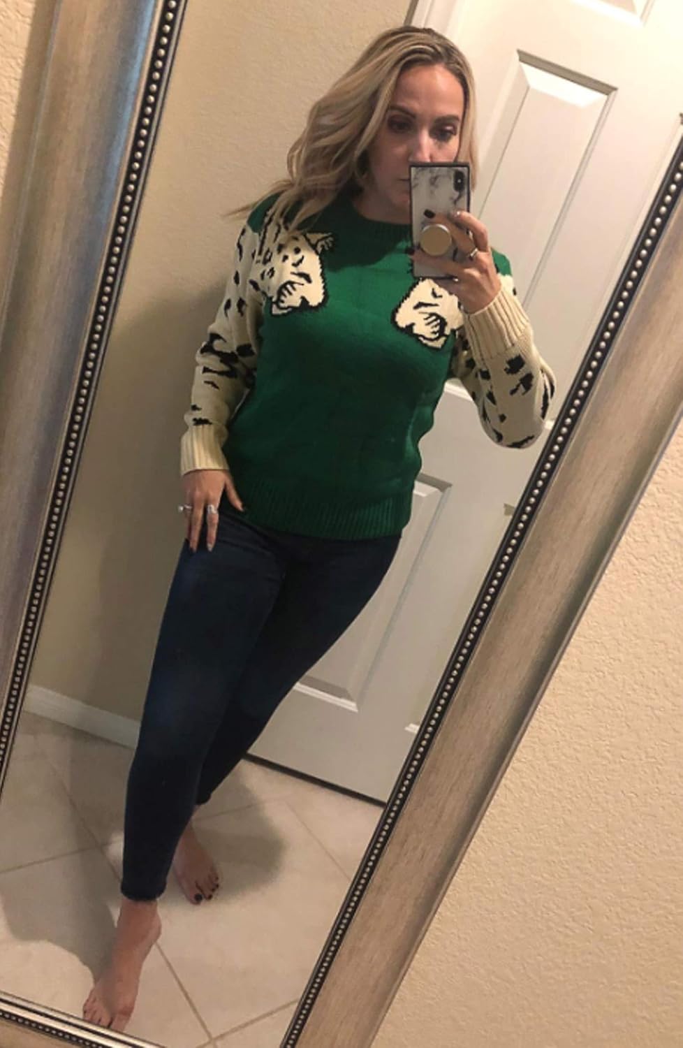 Angashion Women's Sweaters Casual Leopard Printed Patchwork Long Sleeves Knitted Pullover Cropped Sweater Tops: Clothing