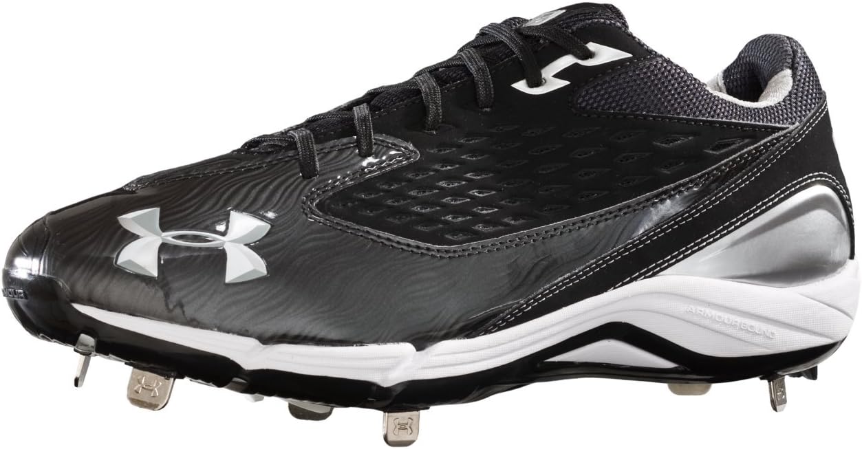 metal baseball cleats under armour