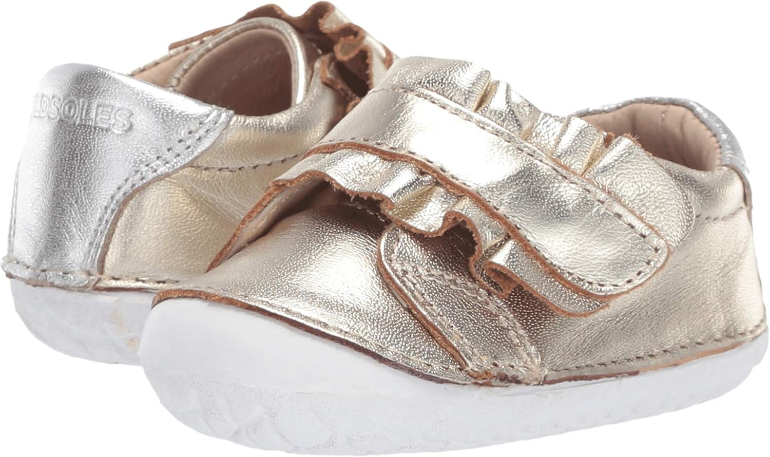 womens wide width pumas