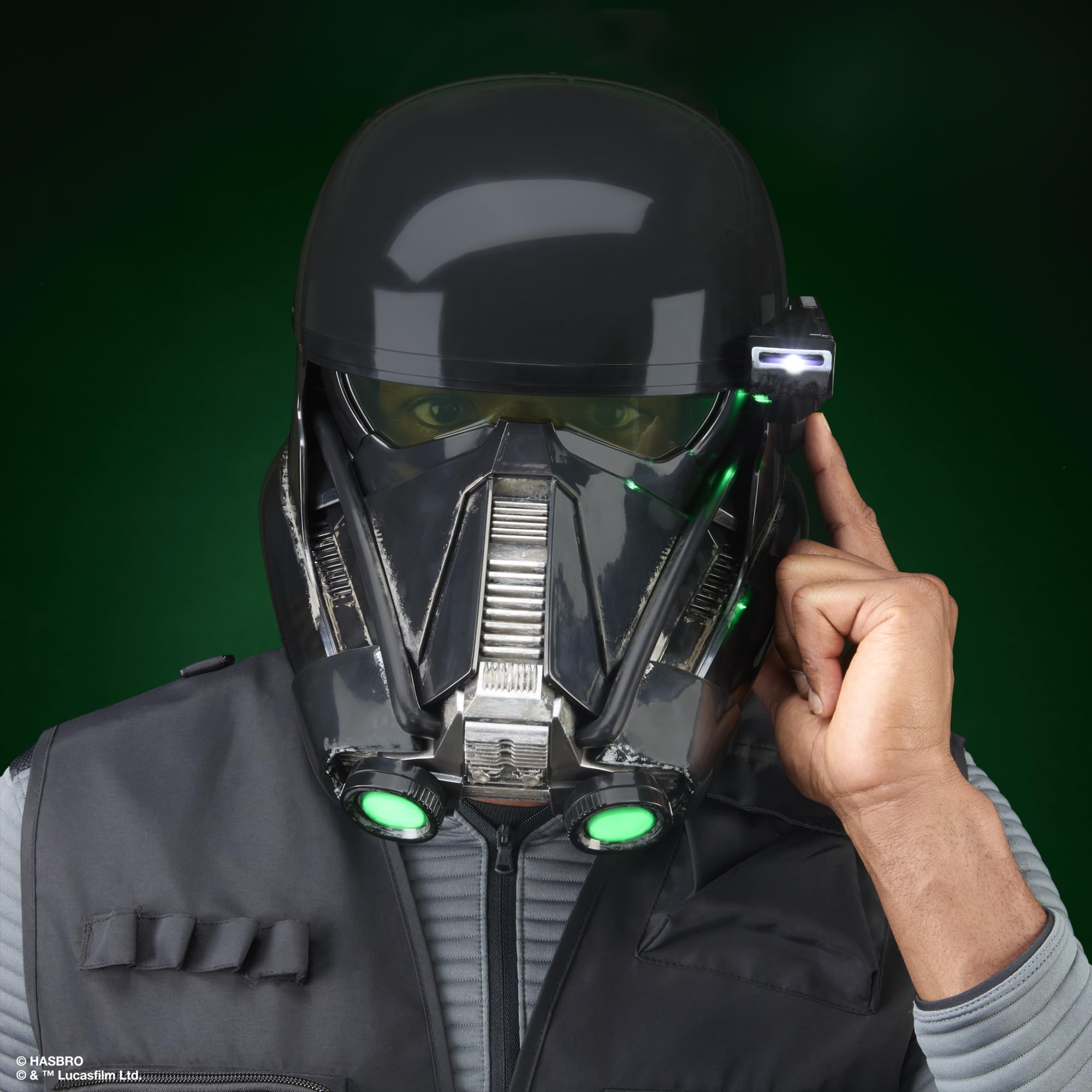 Star Wars The Black Series Imperialer Death Trooper elektronischer Premium Helm, Rollenspielartikel für Erwachsene 8
