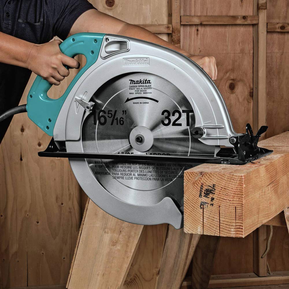 Makita 5402NA 16-5/16