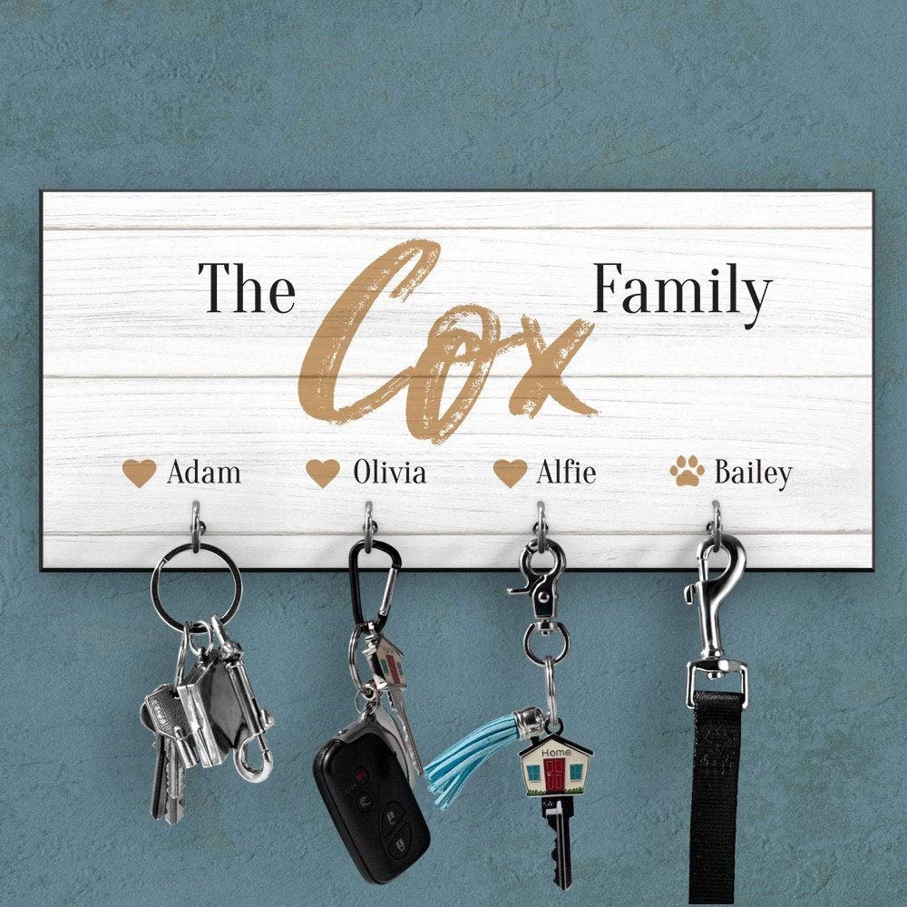 Personalised key ring holder for wall/Key hanger with the family name