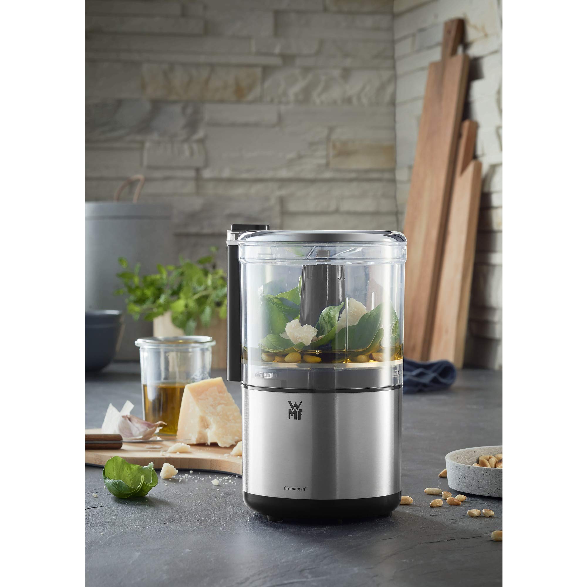 WMF Küchenminis Zerkleinerer, Cromargan matt, platzsparender Multizerkleinerer mit Einhandbedienung, abnehmbarer Behälter (0,3l), 65 W 2