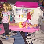 véhicule médical de barbie